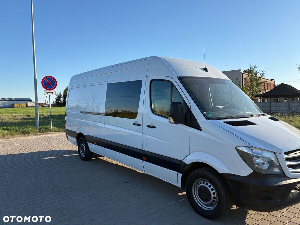 Mercedes-Benz Sprinter - 2