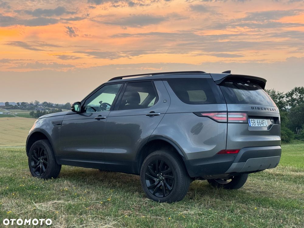 Land Rover Discovery V 3.0 TD6 HSE - 11