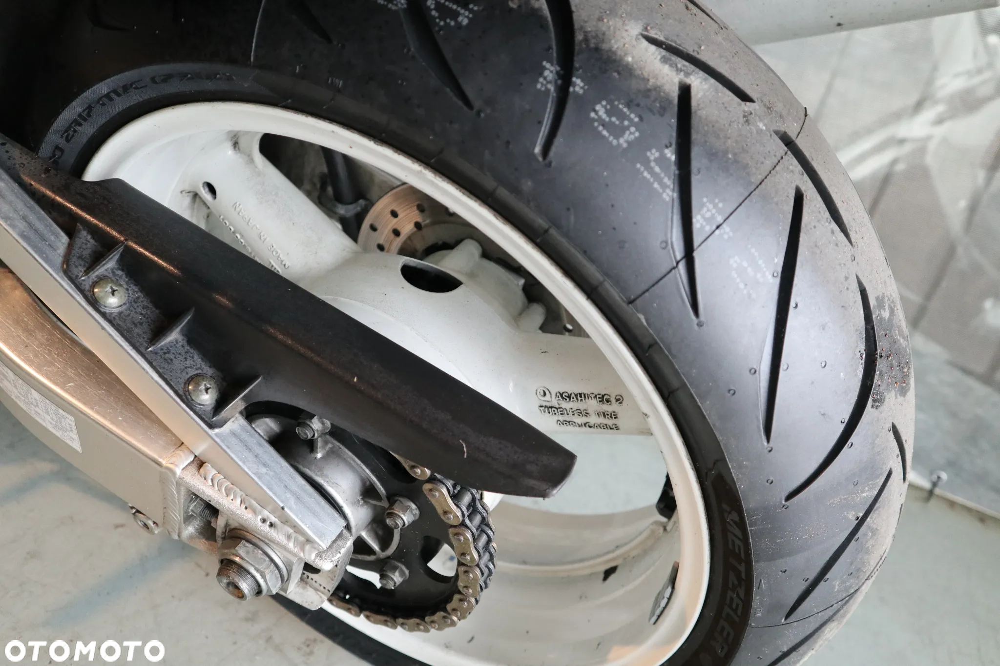 Suzuki GSX-R - 13