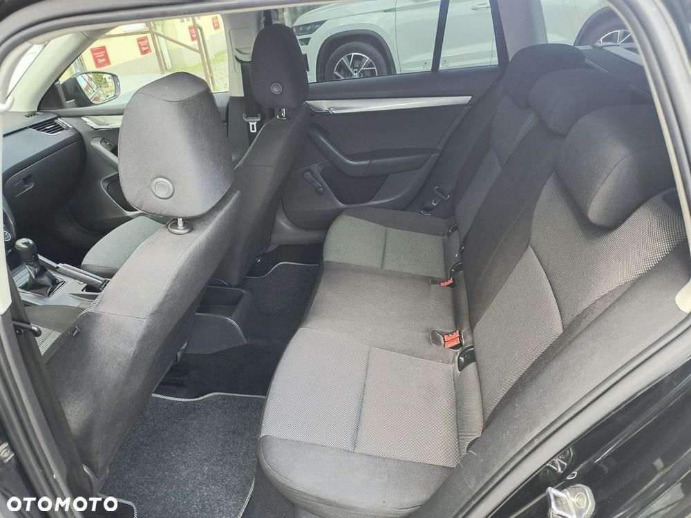 Skoda Octavia 1.6 TDI DPF Active - 12