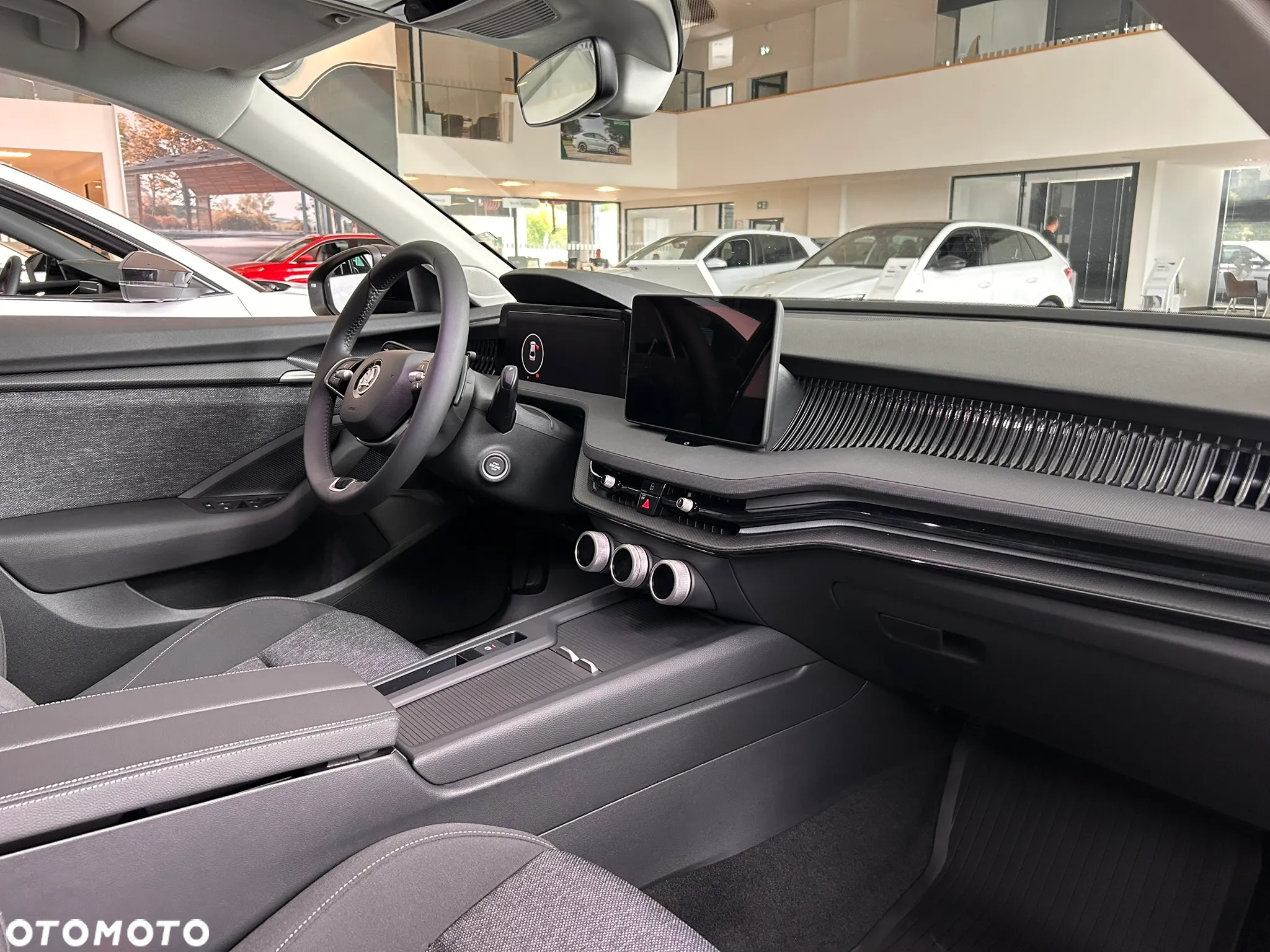 Skoda Superb 2.0 TDI SCR Essence DSG - 8