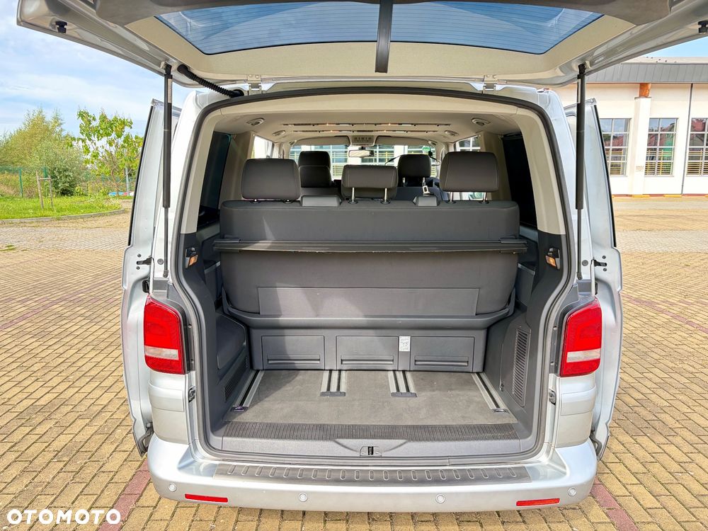 Volkswagen Multivan - 29