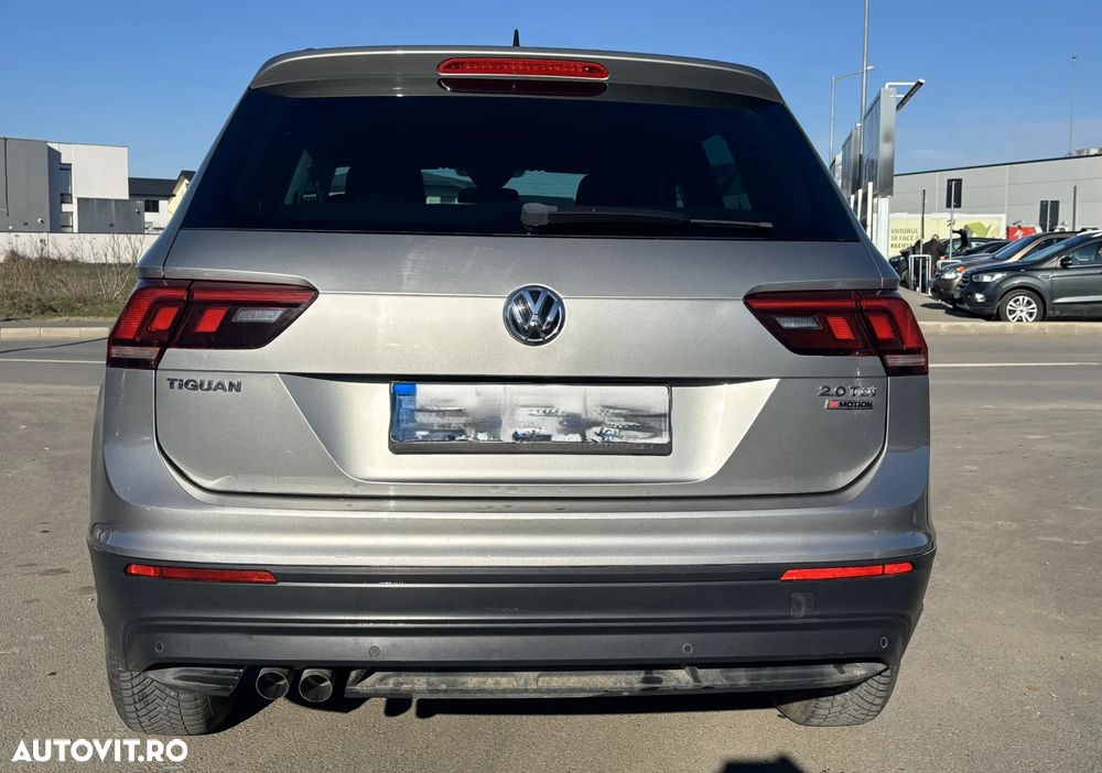 Volkswagen Tiguan 2.0 TDI DPF DSG 4Mot Comfortline - 4