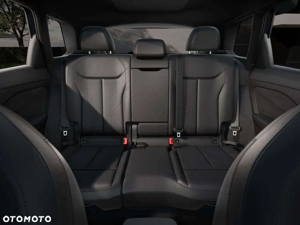 Audi Q3 TFSI mHEV 110 kW S tronic - 11