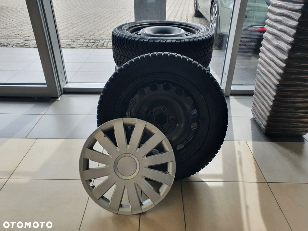 Volvo V40 D3 Kinetic - 41