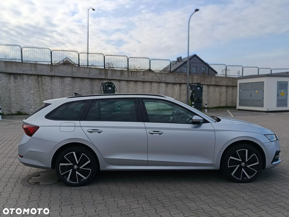 Skoda Octavia 1.4 TSI Plug-In Hybrid Sportline DSG - 3