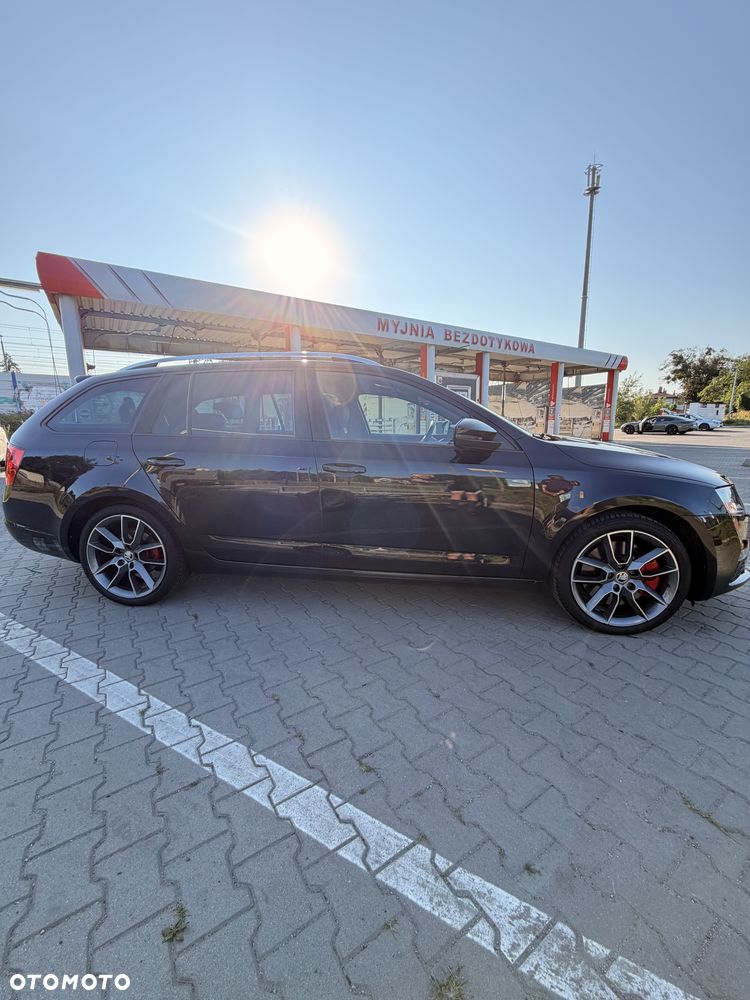 Skoda Octavia 2.0 TSI RS DSG - 5