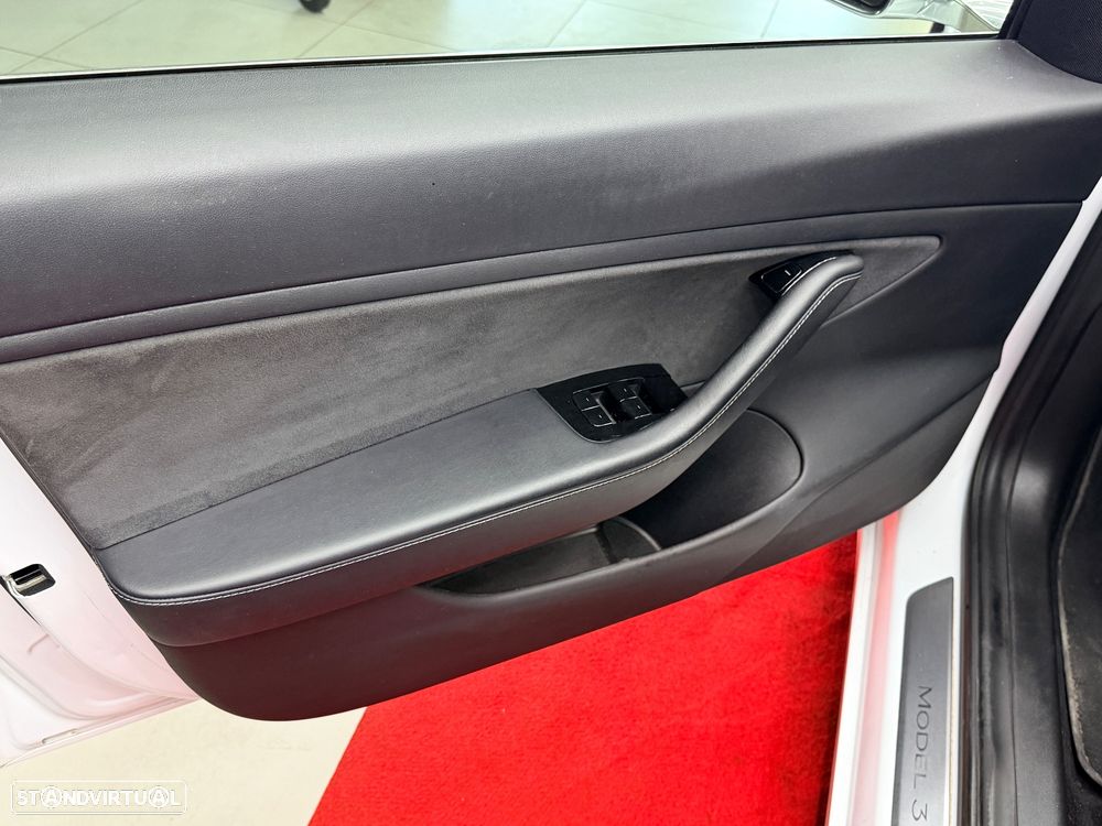 Tesla Model 3 Performance Dual Motor AWD - 16