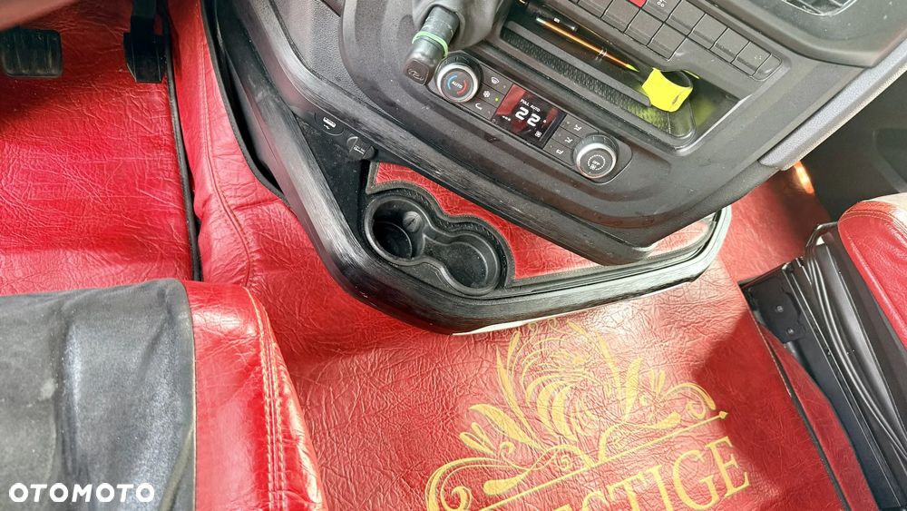 Iveco STRALIS S-WAY XP - 17