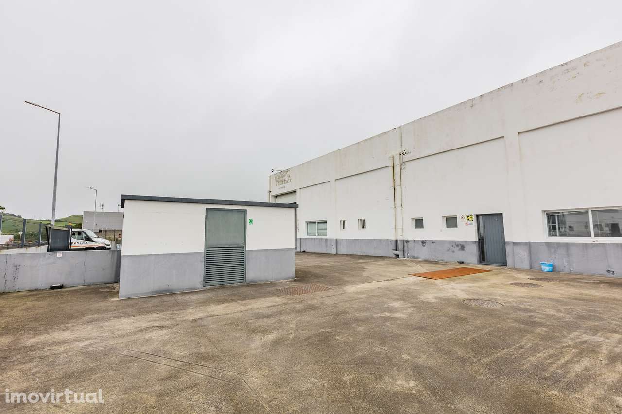 Armazém no Cabouco - Grande imagem: 4/42