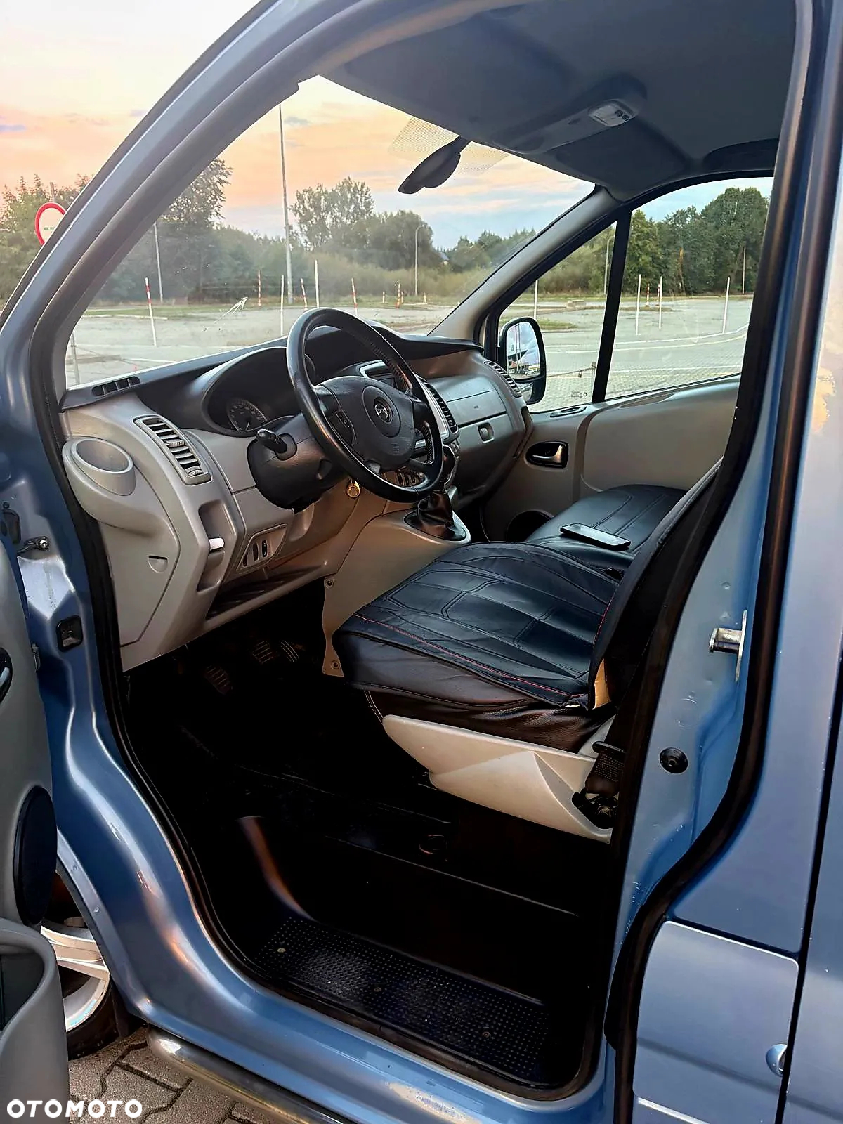 Opel Vivaro - 20