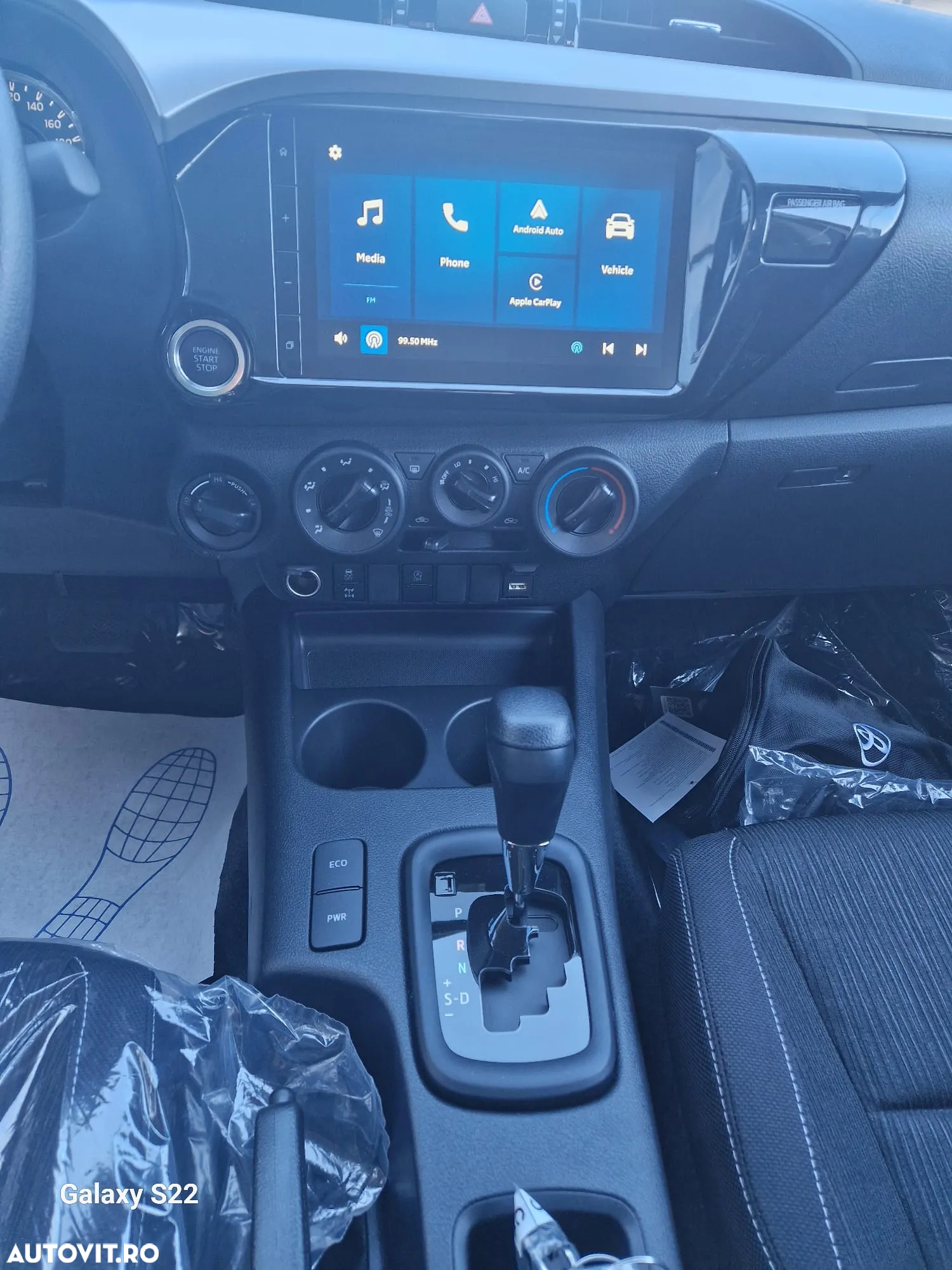 Toyota Hilux 2.4D 150CP 4x4 Double Cab AT Comfort - 14