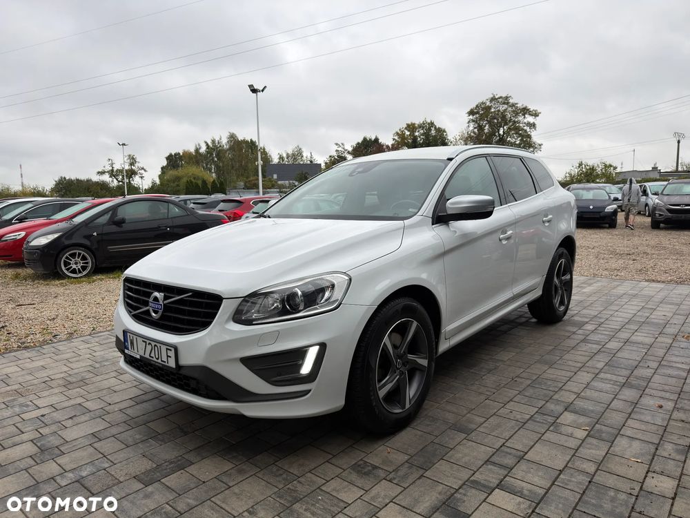 Volvo XC 60 D4 AWD R-Design - 19