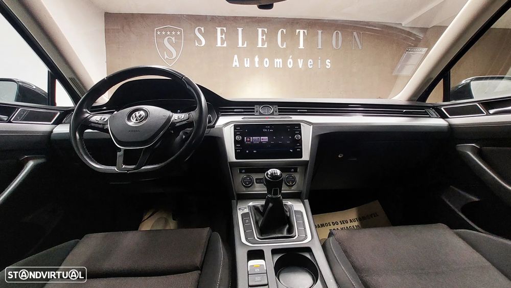 VW Passat Variant 1.6 TDI Confortline - 12
