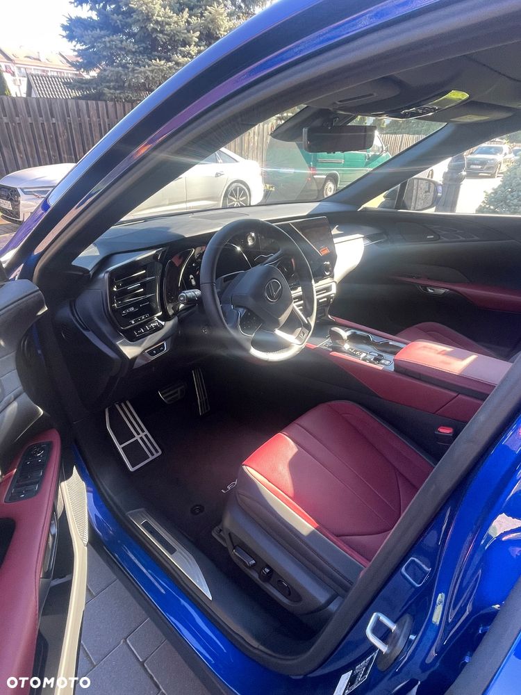 Lexus RX 500h F Sport - 8