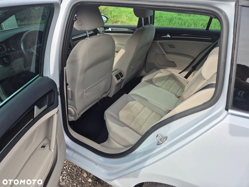 Volkswagen Golf 1.5 TSI BlueMotion ACT Highline - 9