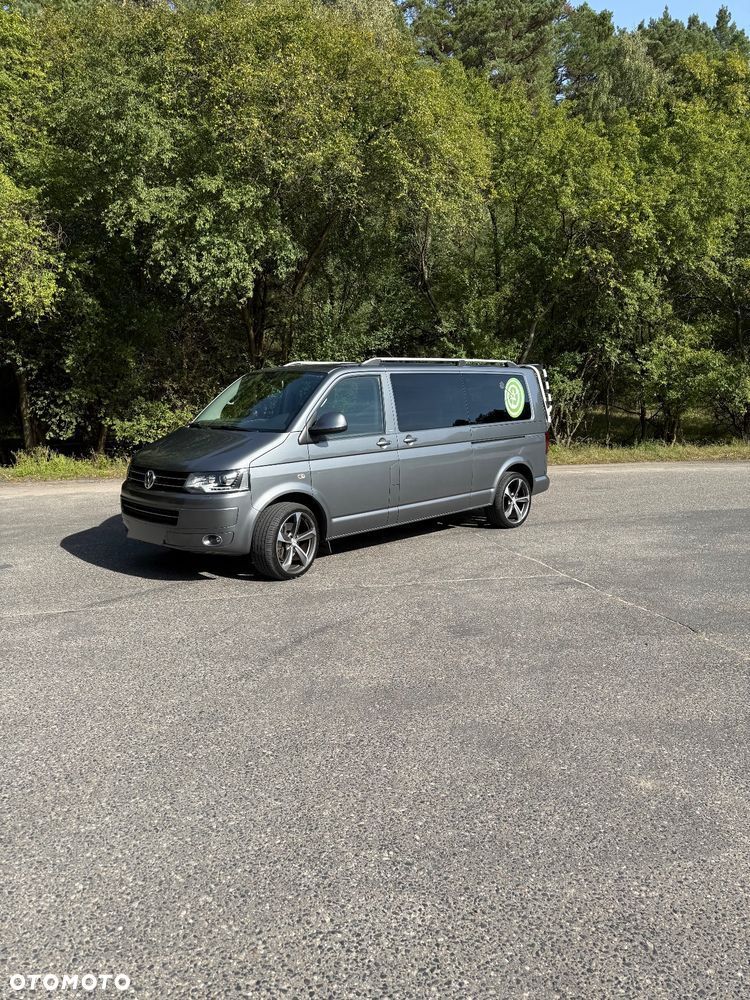 Volkswagen Multivan - 7