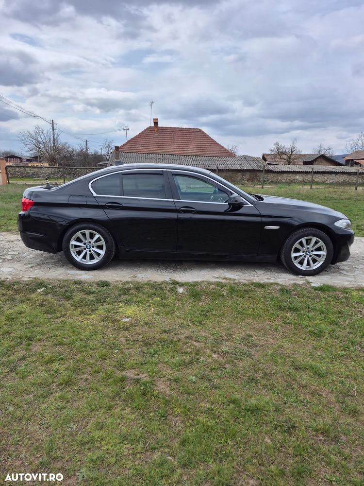 BMW Seria 5 520d - 16