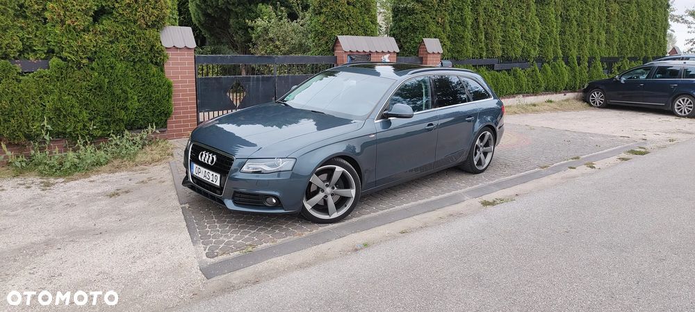 Audi A4 - 1