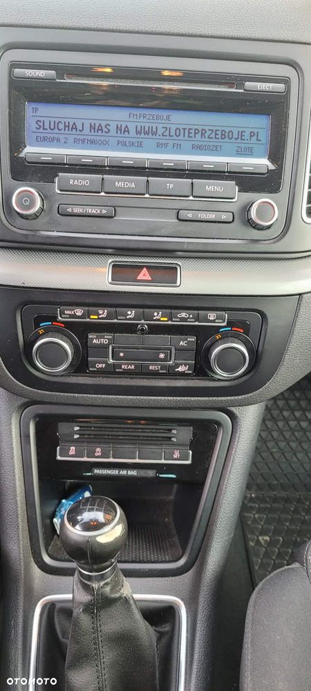 Volkswagen Sharan 2.0 TDI Comfortline - 8