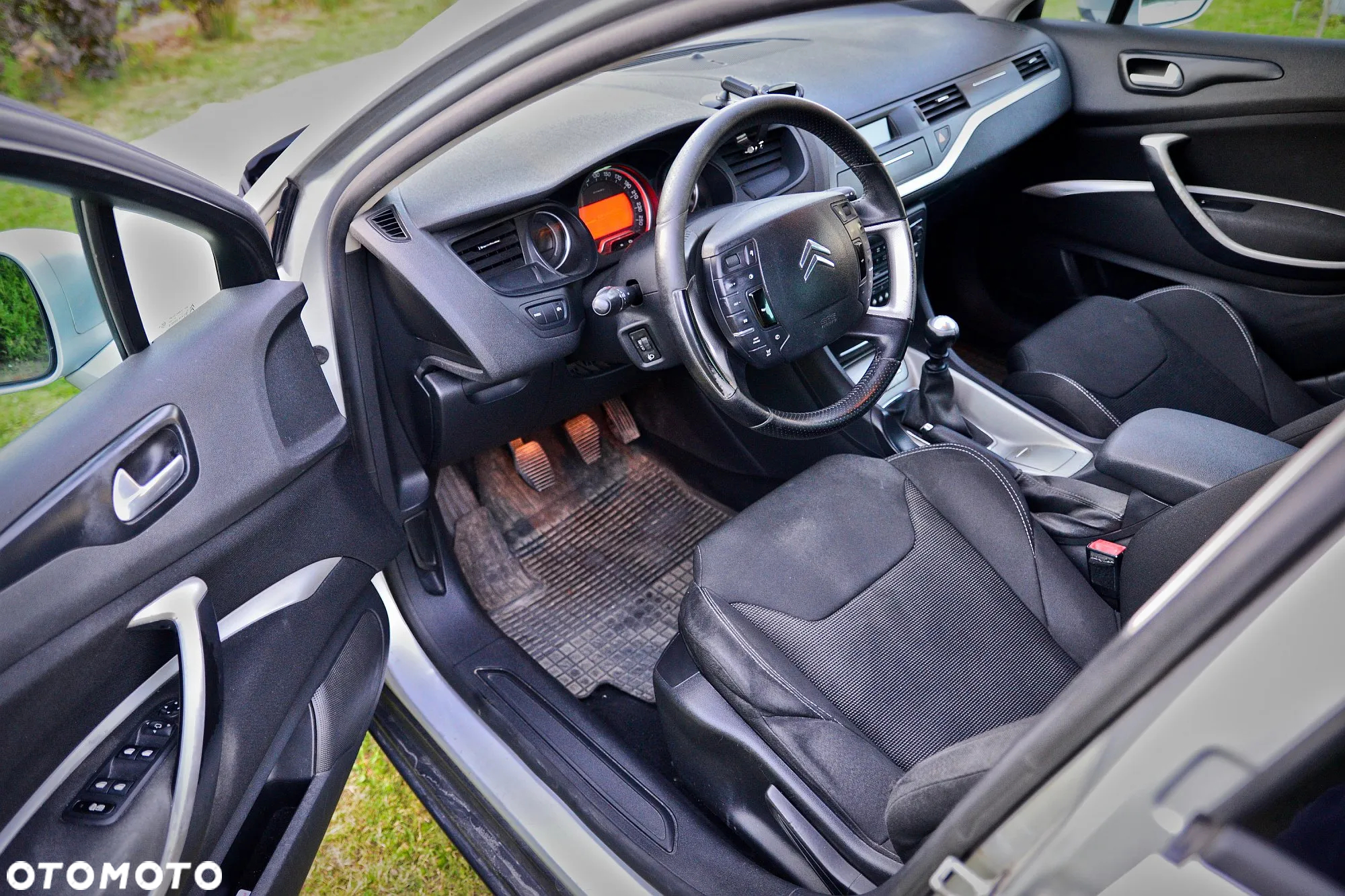 Citroën C5 2.0 HDi Confort Equilibre - 6