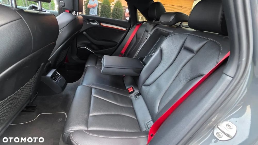 Audi S3 ver-s-tronic - 18