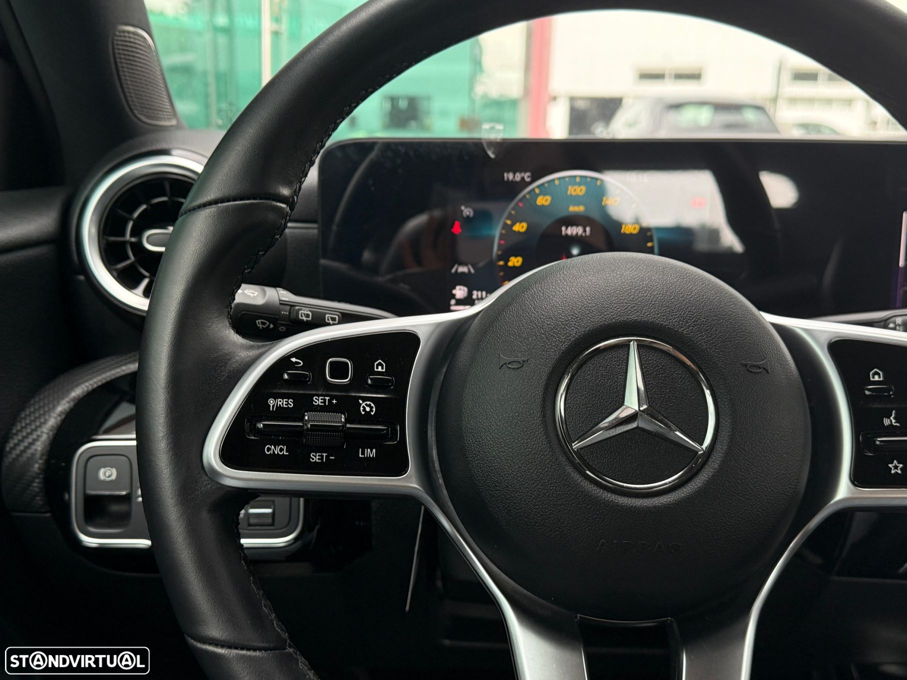 Mercedes-Benz A 200 7G-DCT Progressive - 19