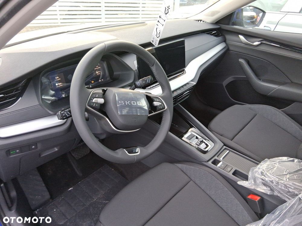 Skoda Octavia 1.5 TSI mHEV Drive Essence DSG - 5