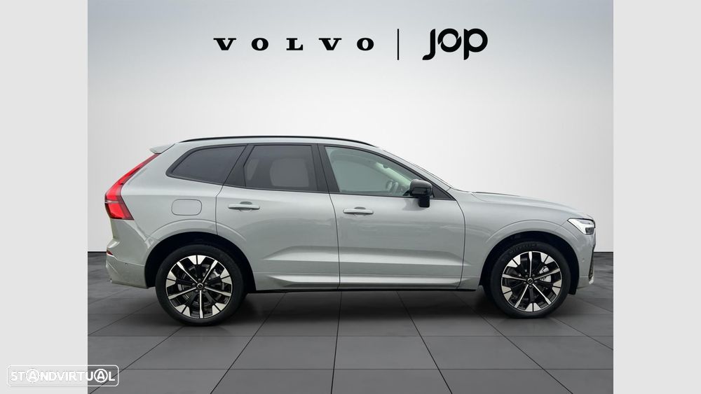 Volvo XC 60 2.0 T6 PHEV Plus Dark AWD - 6