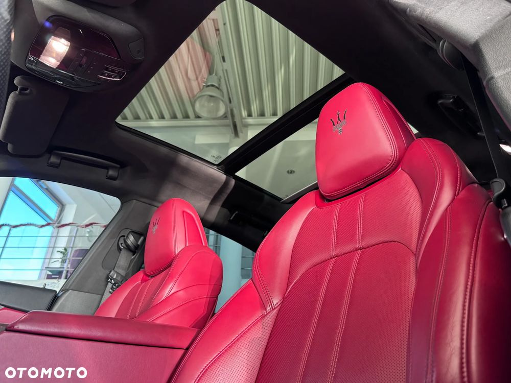 Maserati Levante S Q4 - 14