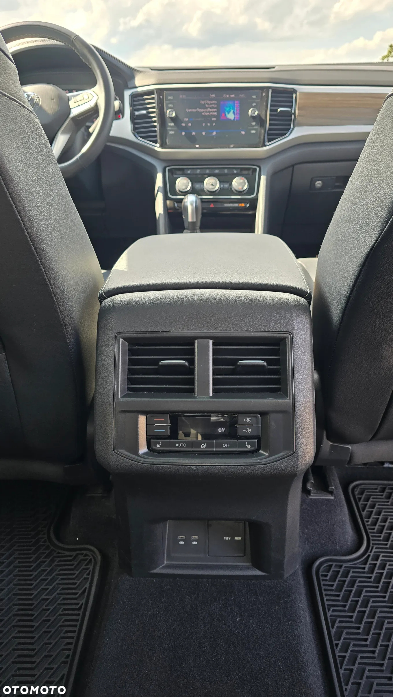 Volkswagen Atlas - 17