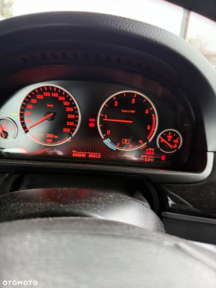 BMW Seria 5 - 12