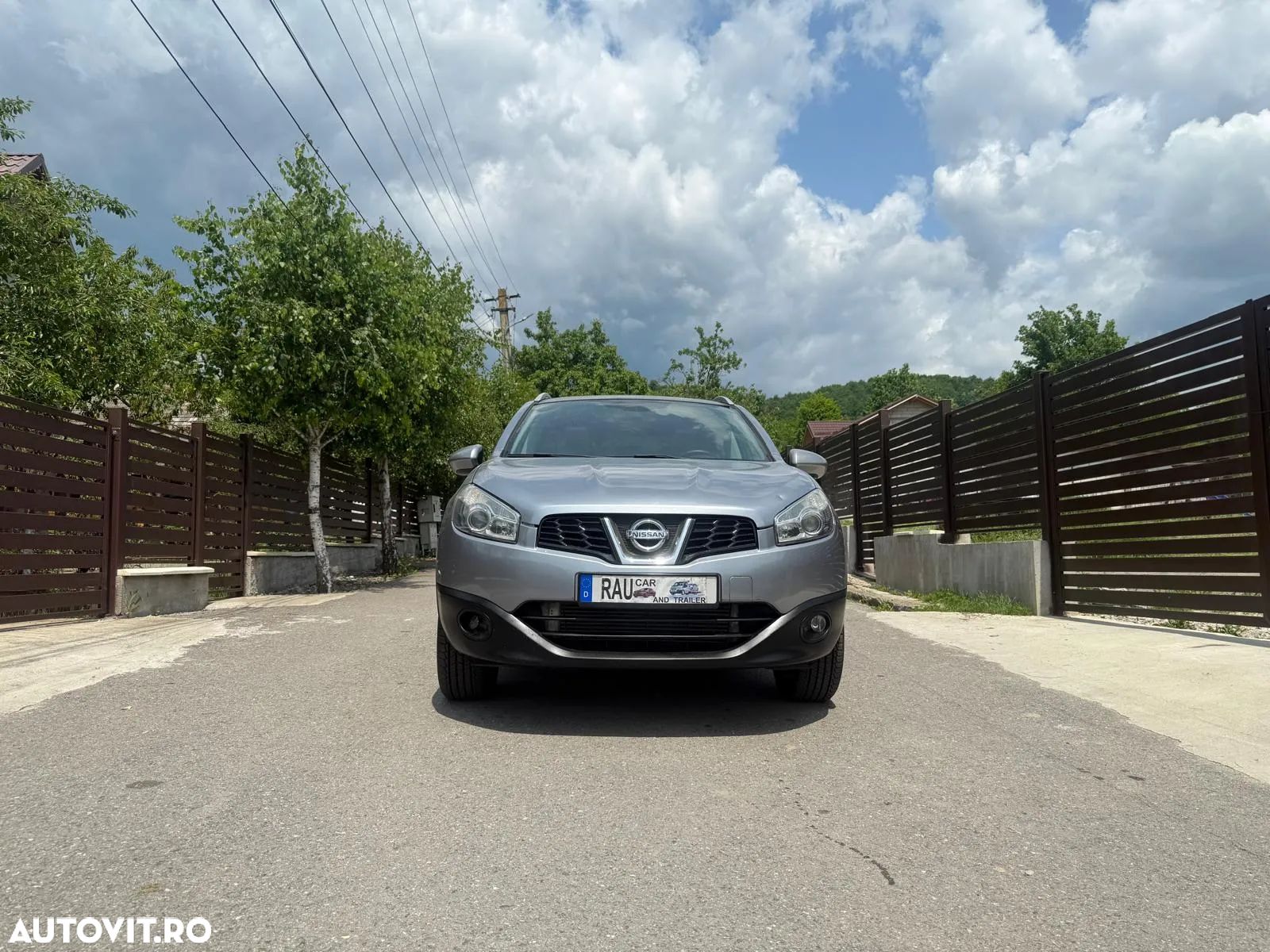 Nissan Qashqai 2.0 dCi DPF 4x4 tekna - 1