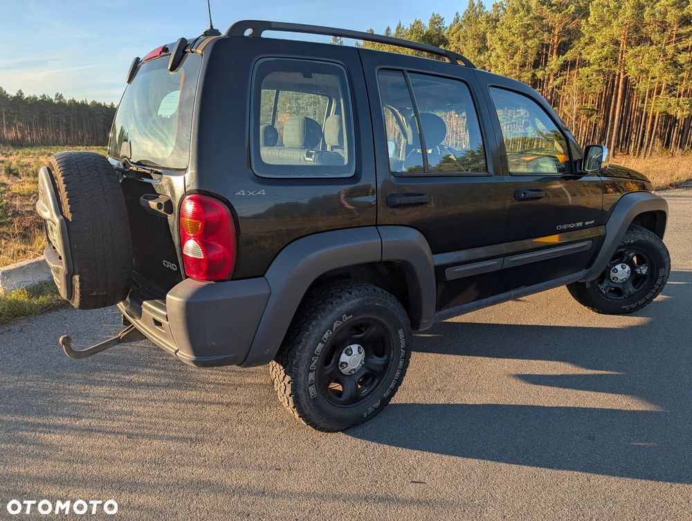 Jeep Cherokee - 3