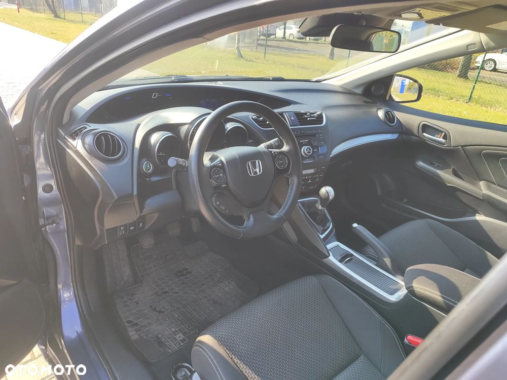 Honda Civic 1.4 i-VTEC Elegance - 11