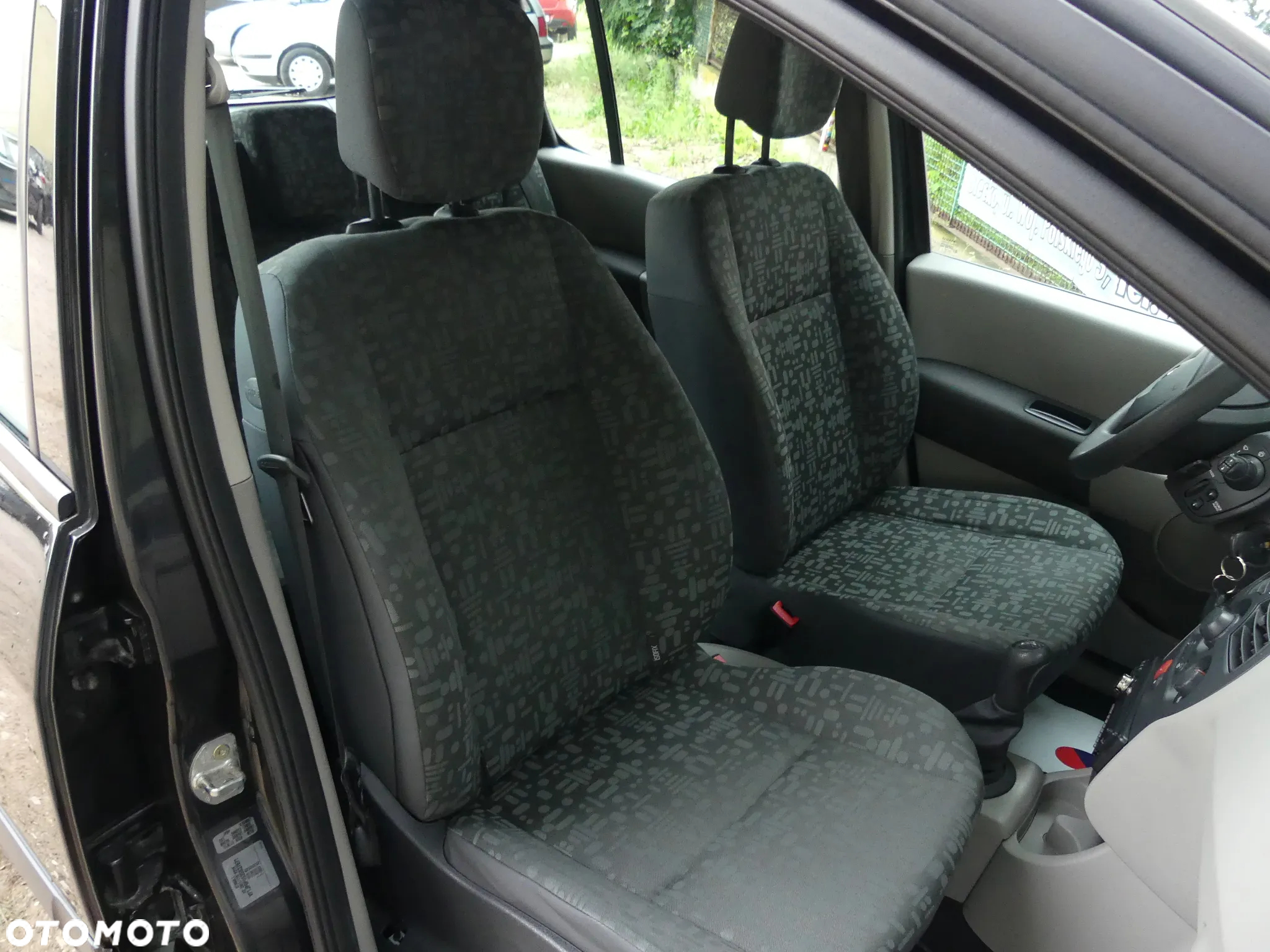 Renault Modus 1.2 16V Authentique - 6