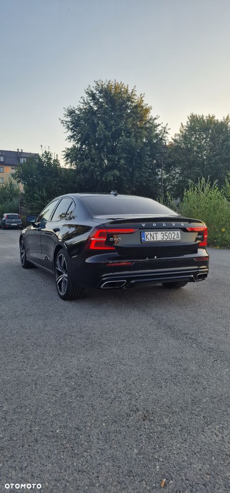 Volvo S60 T5 AWD R-Design - 7