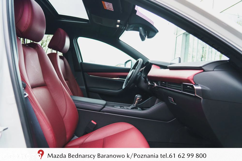 Mazda 3 2.0 mHEV Takumi - 27