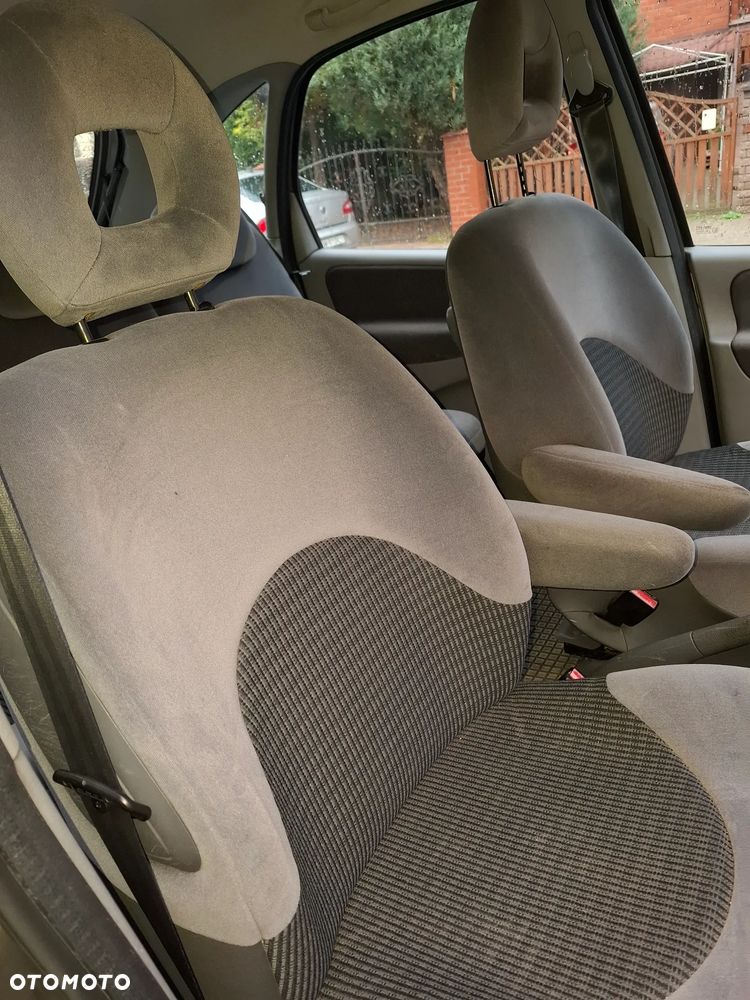 Citroën Xsara Picasso - 15