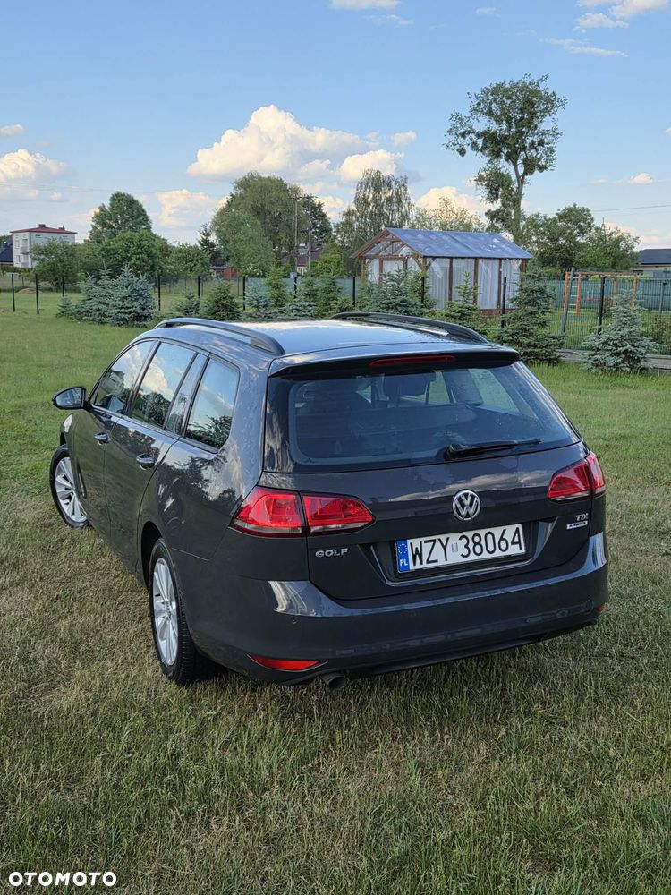 Volkswagen Golf 1.6 TDI BlueMotion Trendline - 5
