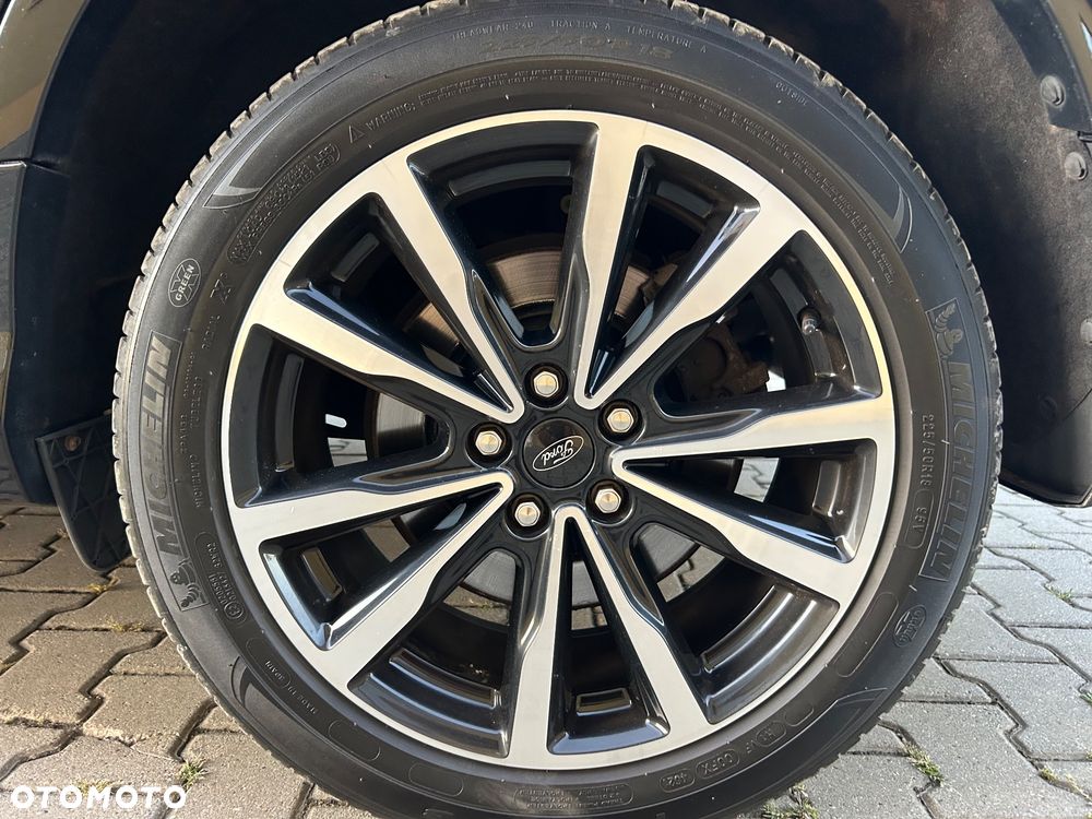 Ford Kuga 2.0 TDCi 4x4 ST-Line - 36