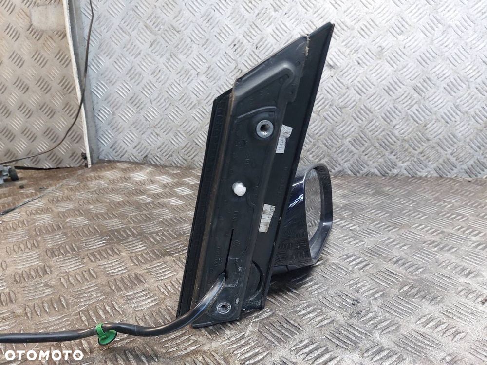 LUSTERKO PRAWE ELEKTRYCZNE TOURAN I LIFT LC9X 8 PIN EU ID: 239678 - 5