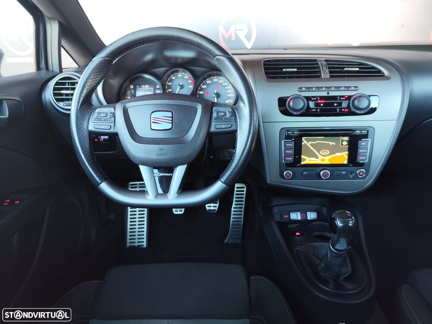 SEAT Leon 2.0 TSI Cupra R - 26