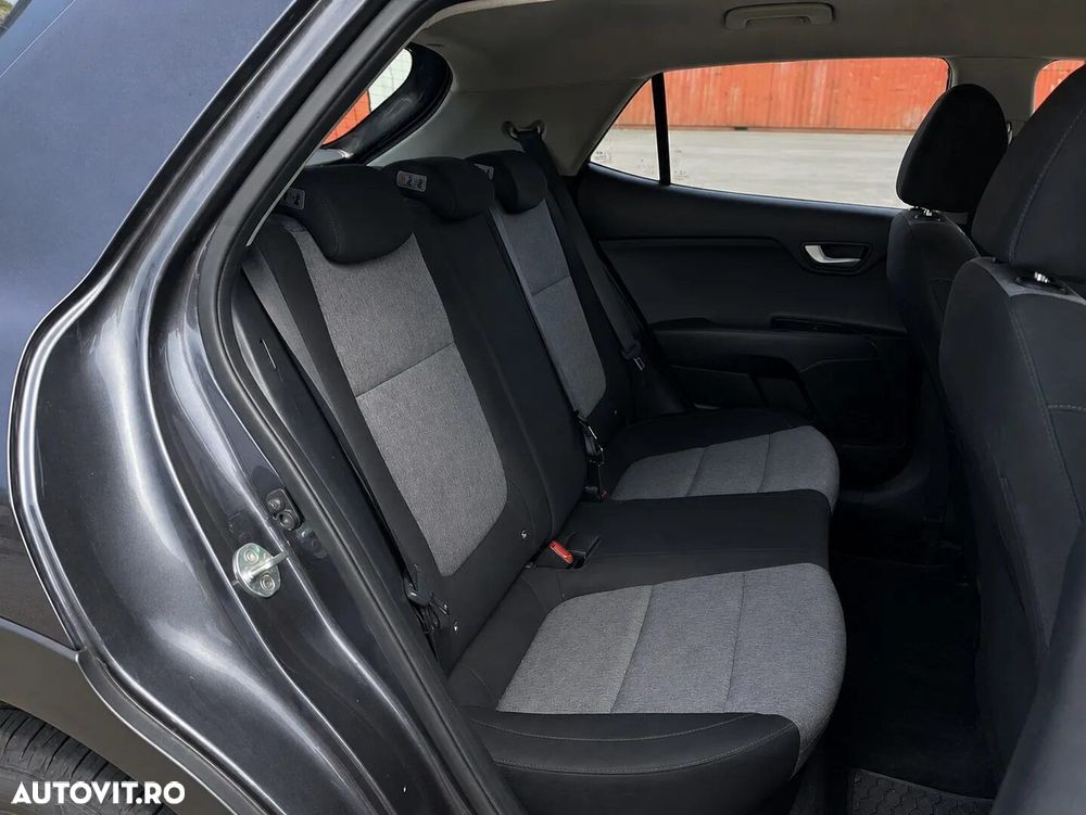 Kia Stonic 1.4 GSL Urban - 18