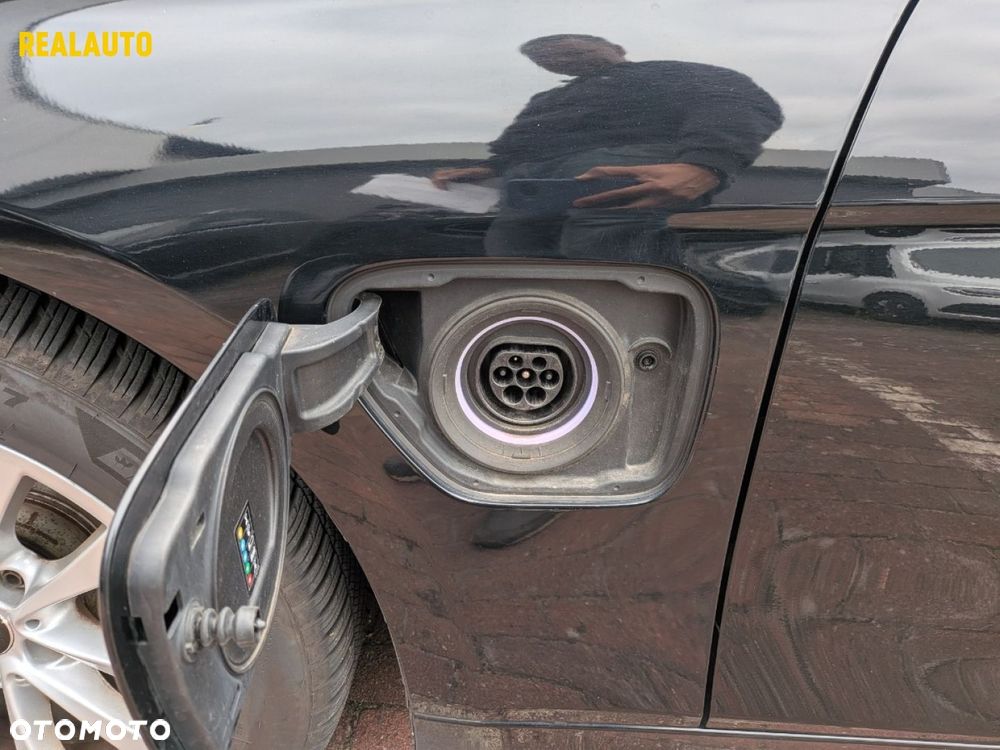 BMW Seria 3 - 12