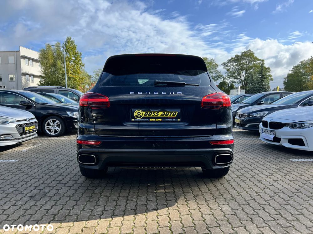 Porsche Cayenne Diesel Tiptronic S - 6