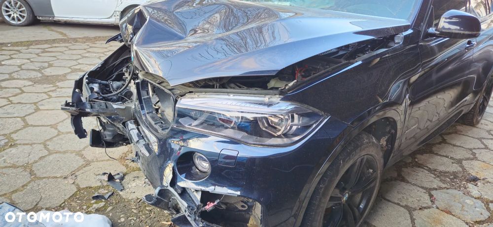 BMW X6 xDrive30d - 9