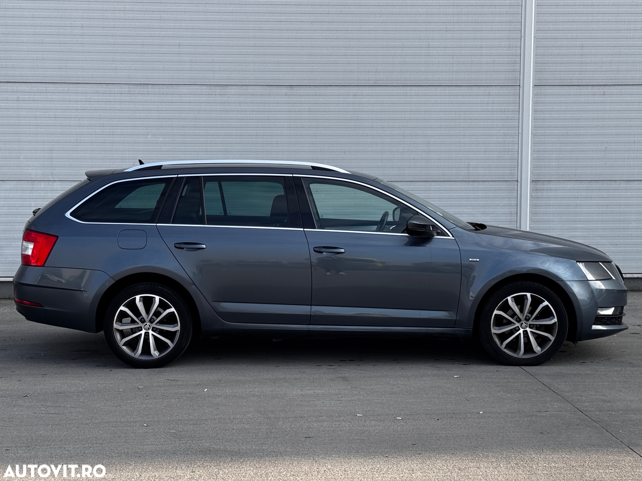 Skoda Octavia Combi Diesel 1.6 TDI DSG Style - 5