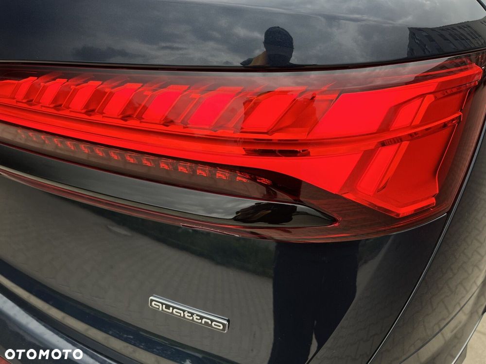 Audi Q7 - 12