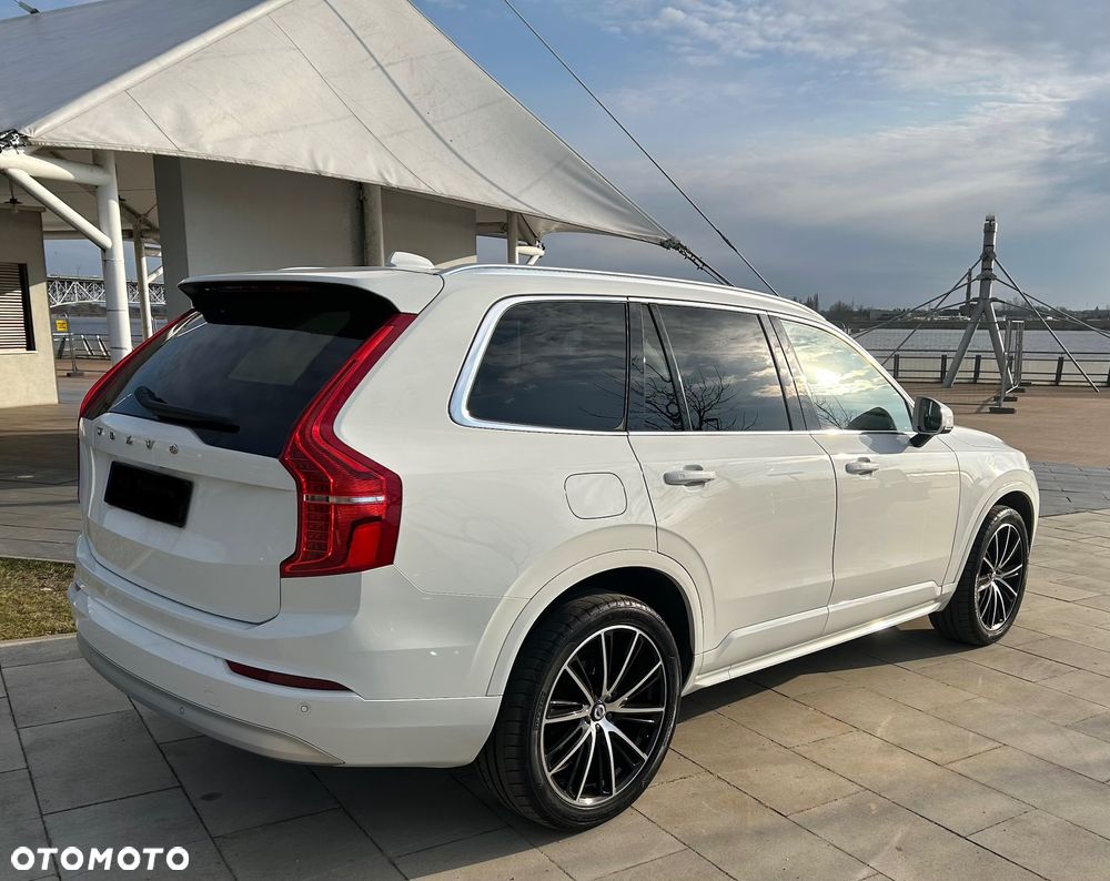 Volvo XC 90 - 3